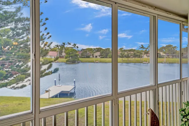 $215,000 | 1260 Northwest 20th Avenue, Unit 203, Delray Beach, FL 33445