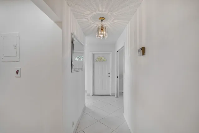 $215,000 | 1260 Northwest 20th Avenue, Unit 203, Delray Beach, FL 33445