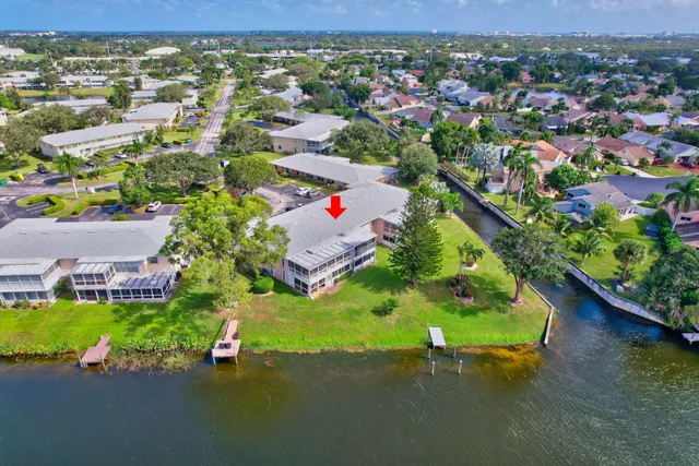 $215,000 | 1260 Northwest 20th Avenue, Unit 203, Delray Beach, FL 33445