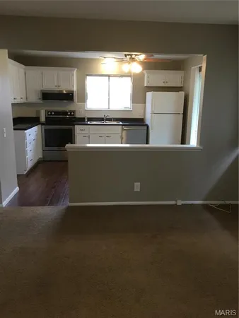 $2,200 | 9728 Croftwood Drive, St. Louis, MO 63123