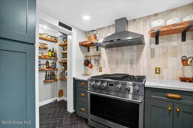 $585,000 | 1575 New Scotland Road, Bethlehem, NY 12159