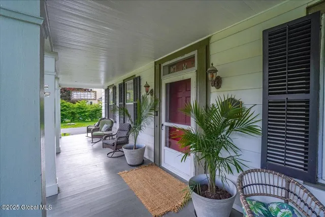 $585,000 | 1575 New Scotland Road, Bethlehem, NY 12159