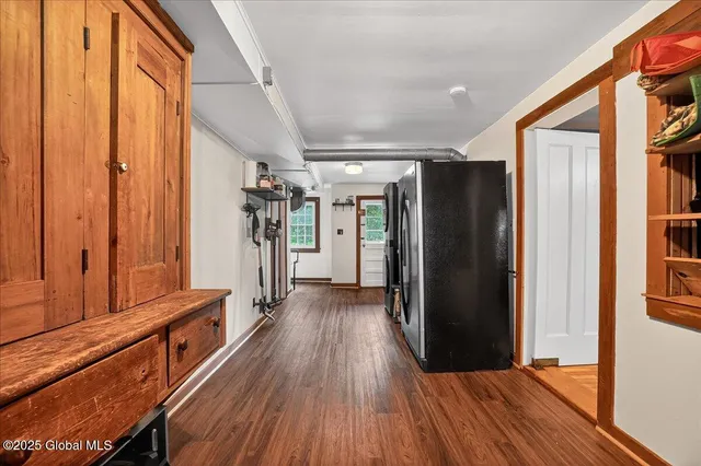 $585,000 | 1575 New Scotland Road, Bethlehem, NY 12159