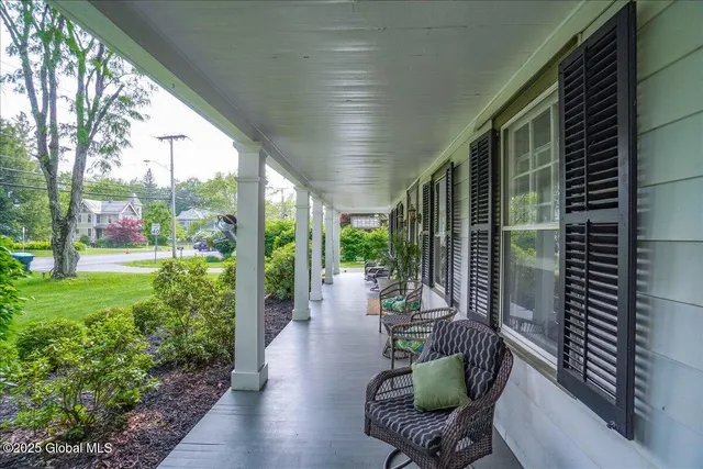 $585,000 | 1575 New Scotland Road, Bethlehem, NY 12159