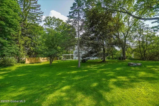 $585,000 | 1575 New Scotland Road, Bethlehem, NY 12159