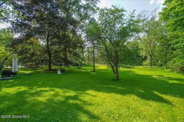 $585,000 | 1575 New Scotland Road, Bethlehem, NY 12159