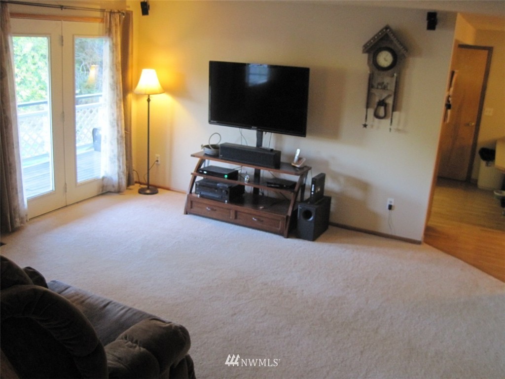 18809 Cook Road Southeast Yelm, WA 98597 - Photo 2 of 25 Gallery Image 2