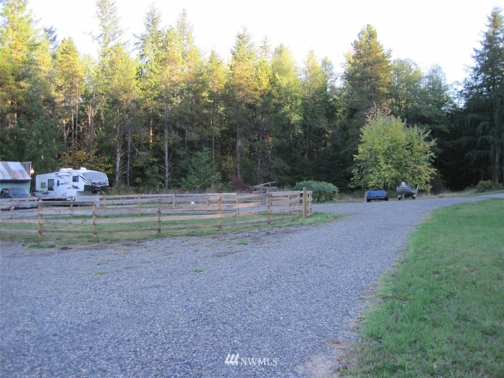 18809 Cook Road Southeast Yelm, WA 98597 - Photo 19 of 25 Gallery Image 19