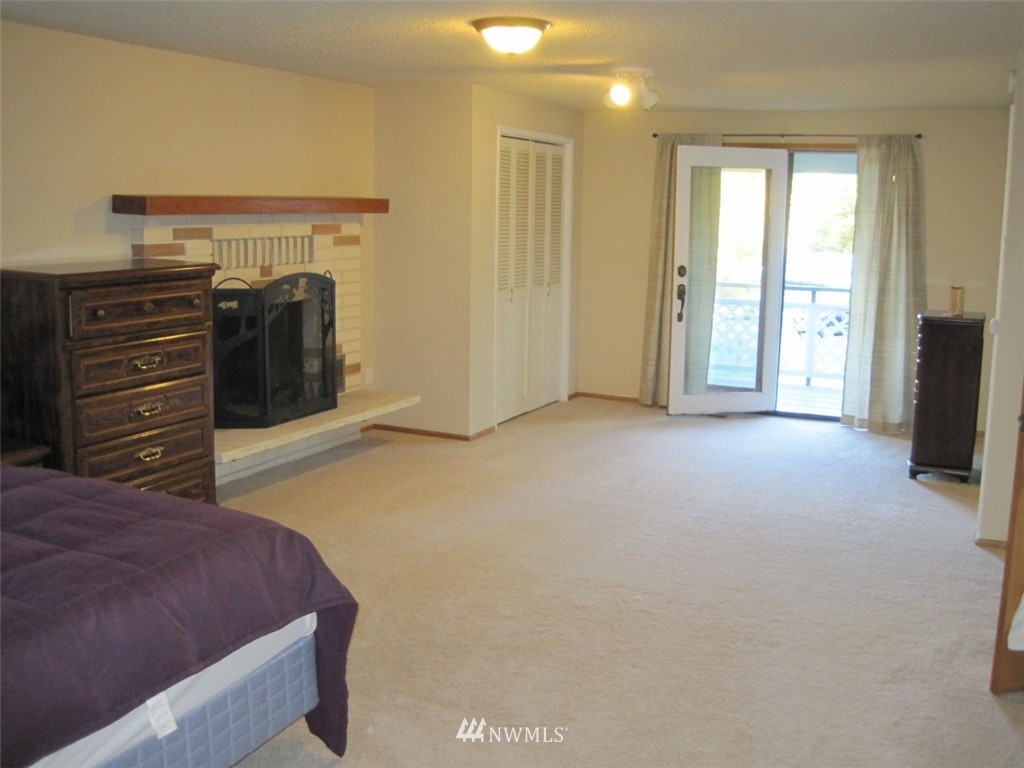 18809 Cook Road Southeast Yelm, WA 98597 - Photo 7 of 25 Gallery Image 7