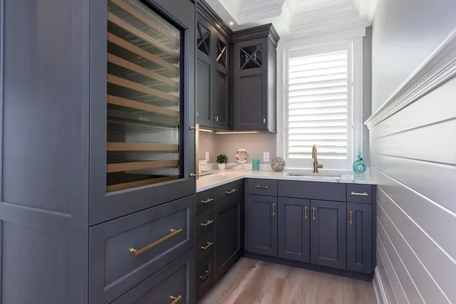 $15,000 | 25 Cushing Avenue, Hingham, MA 02043