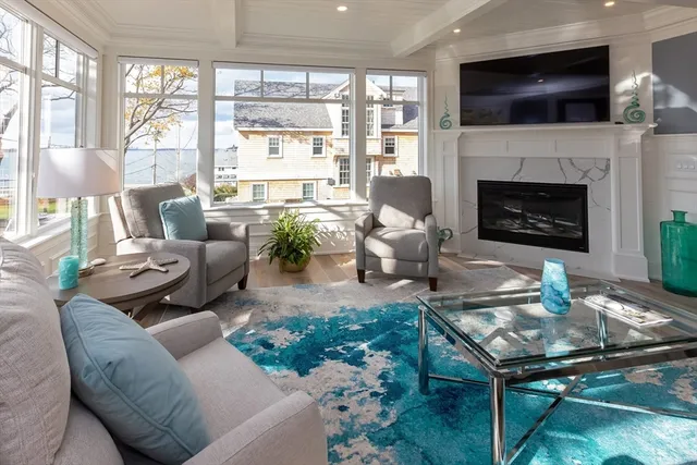 $15,000 | 25 Cushing Avenue, Hingham, MA 02043