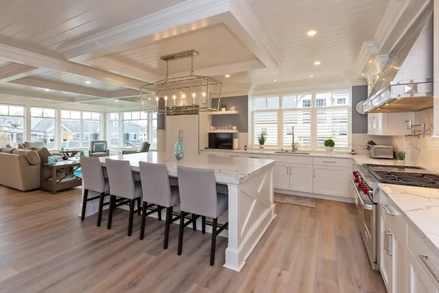 $15,000 | 25 Cushing Avenue, Hingham, MA 02043