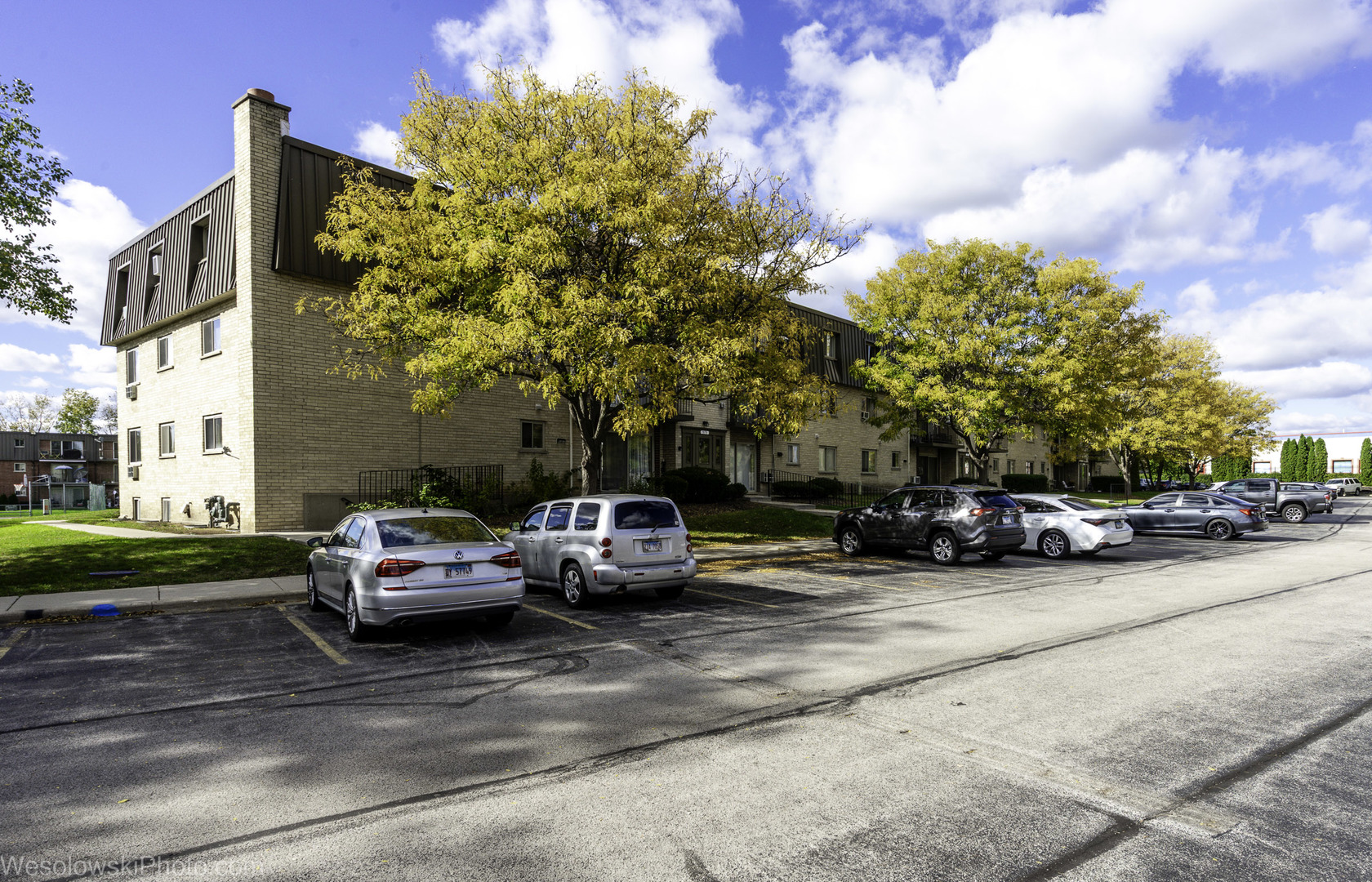 577 Fairway View Drive, Unit 1J Wheeling, IL 60090 - Photo 23 of 26 a view of street with parked cars