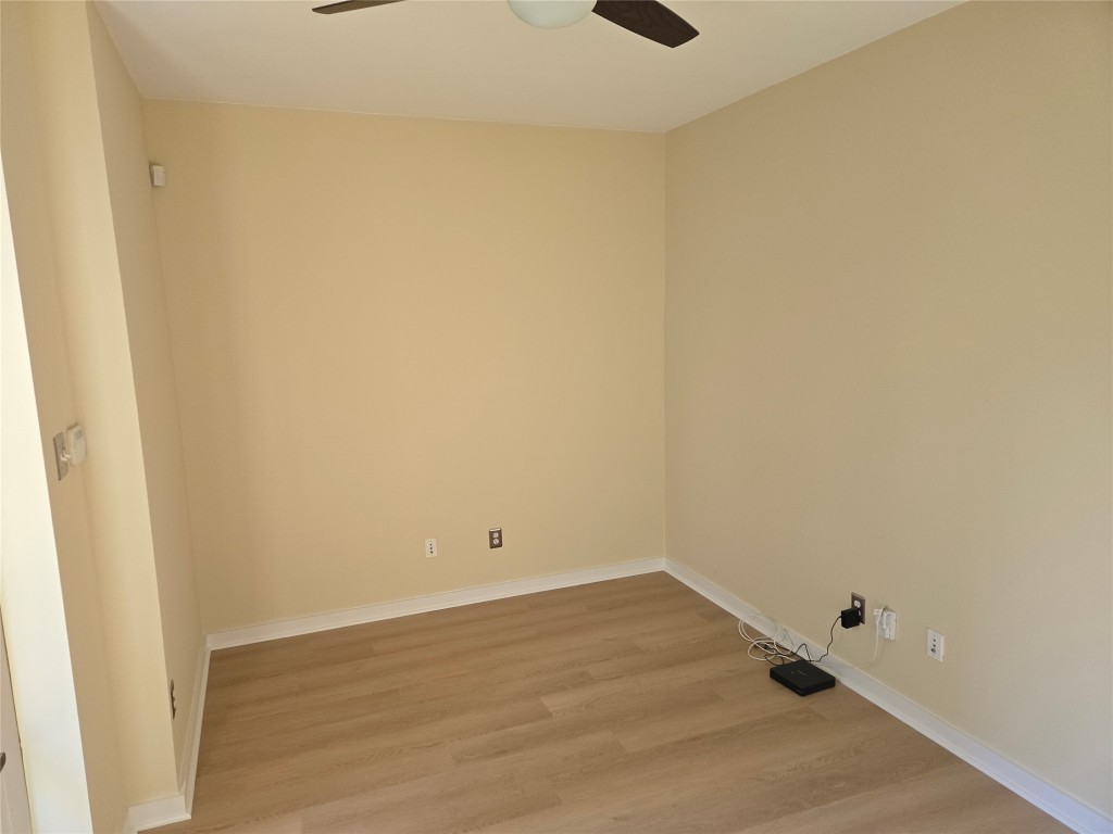 6000 South Congress Avenue, Unit 404 Austin, TX 78745 - Photo 6 of 23 a view of a room