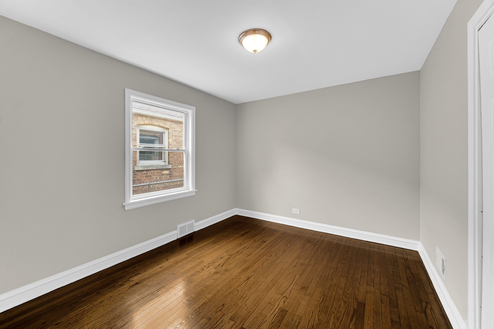 9110 South Ada Street Chicago, IL 60620 - Photo 12 of 24