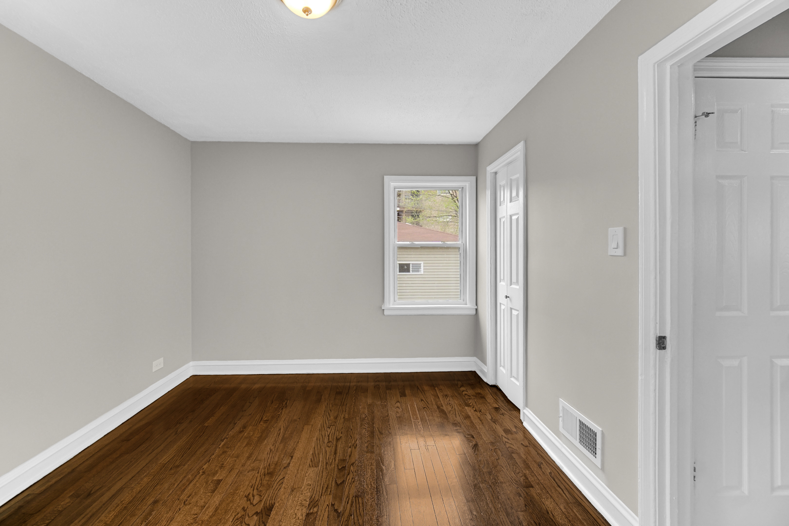 9110 South Ada Street Chicago, IL 60620 - Photo 10 of 24