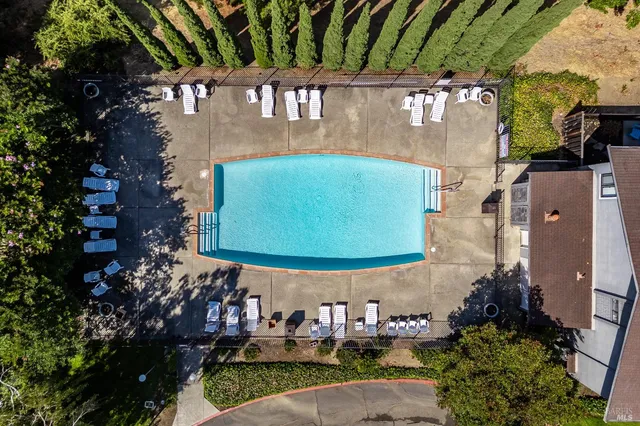 $285,000 | 900 Cambridge Drive, Unit 104, Benicia, CA 94510