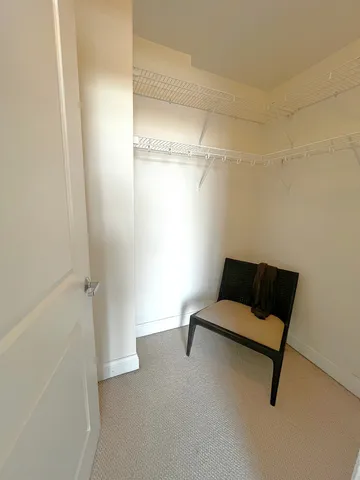 $450,000 | 4814 North Clark Street, Unit 510S, Chicago, IL 60640