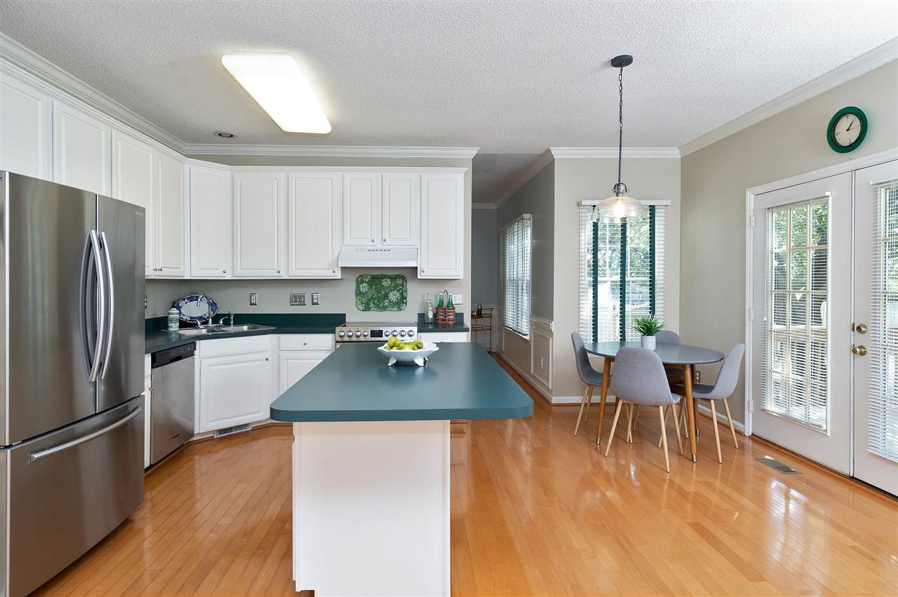 2325 Bolingbrook Lane Raleigh, NC 27613 - Photo 6 of 30 Photo 6