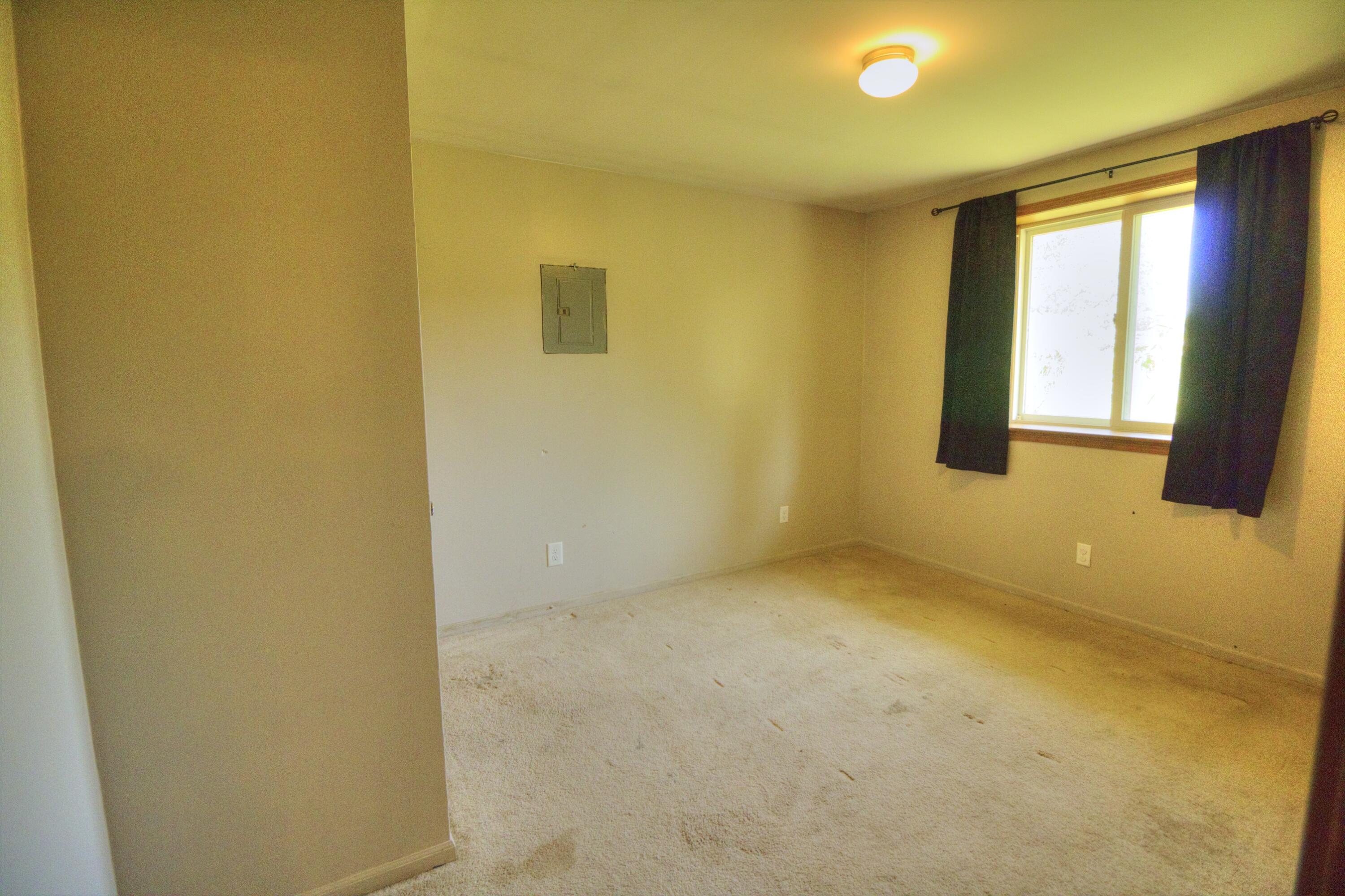 11525 West Remick Road Blanchard, MI 49310 - Photo 7 of 8 bedroom