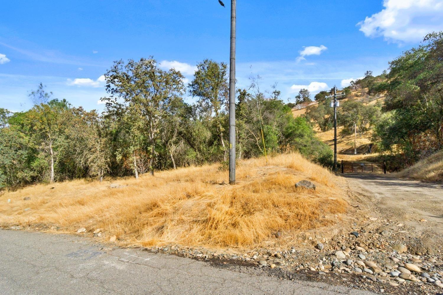 28857 Kimberly Road Tollhouse, CA 93667 - Photo 3 of 20 Gallery Image 3