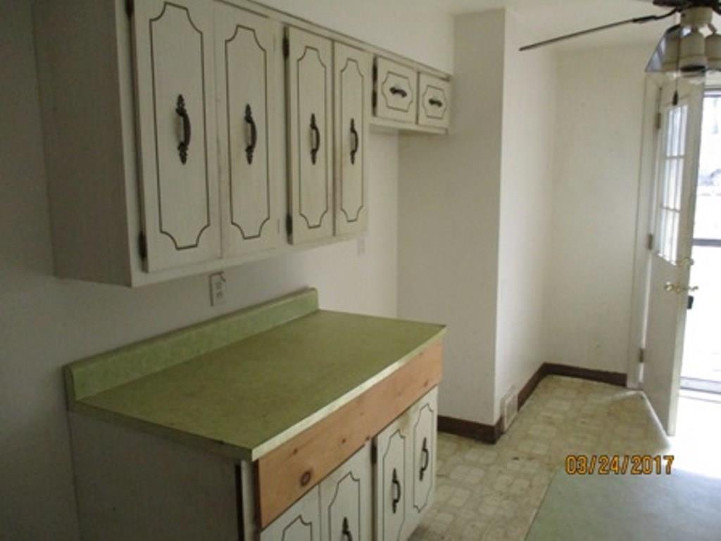 1418 High Road Jefferson Hills, PA 15025 - Photo 5 of 10 Gallery Image 5