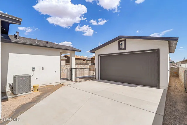 $264,400 | 3948 Surmise Street, El Paso, TX 79938