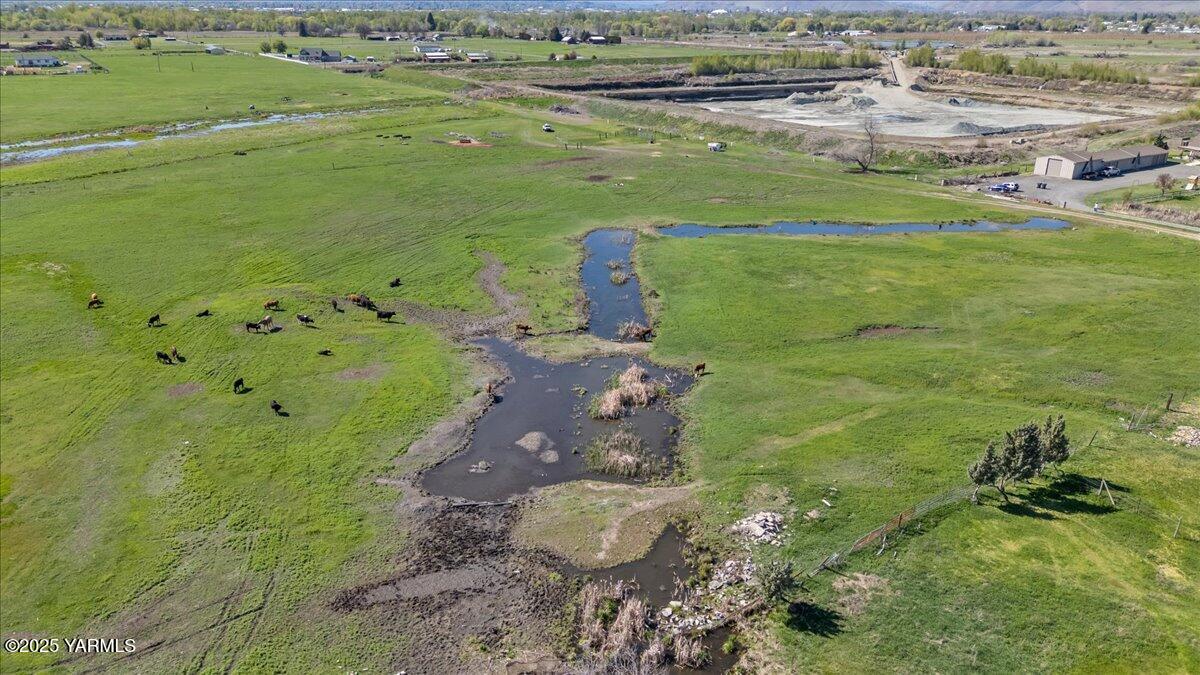 Nka Birchfield Road West, Unit LOT # 1C Yakima, WA 98901 - Photo 5 of 8 a view of a water with an outdoor space
