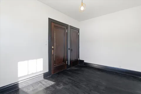 $328,000 | 306 Oak Crest Street, Waukegan, IL 60085