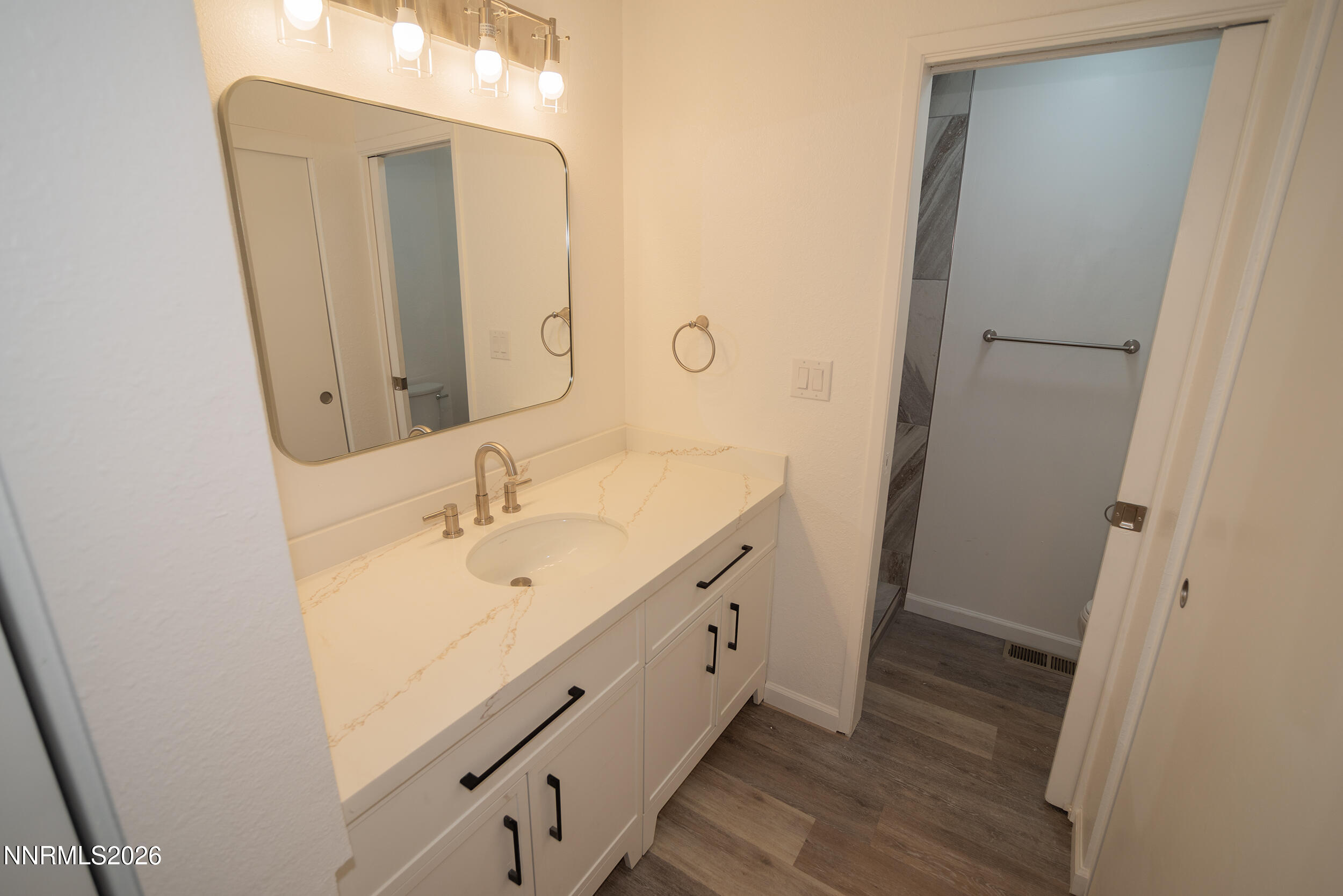 1181 Wagon Wheel Circle Reno, NV 89503 - Photo 21 of 27 21 Master Bath I - 42676