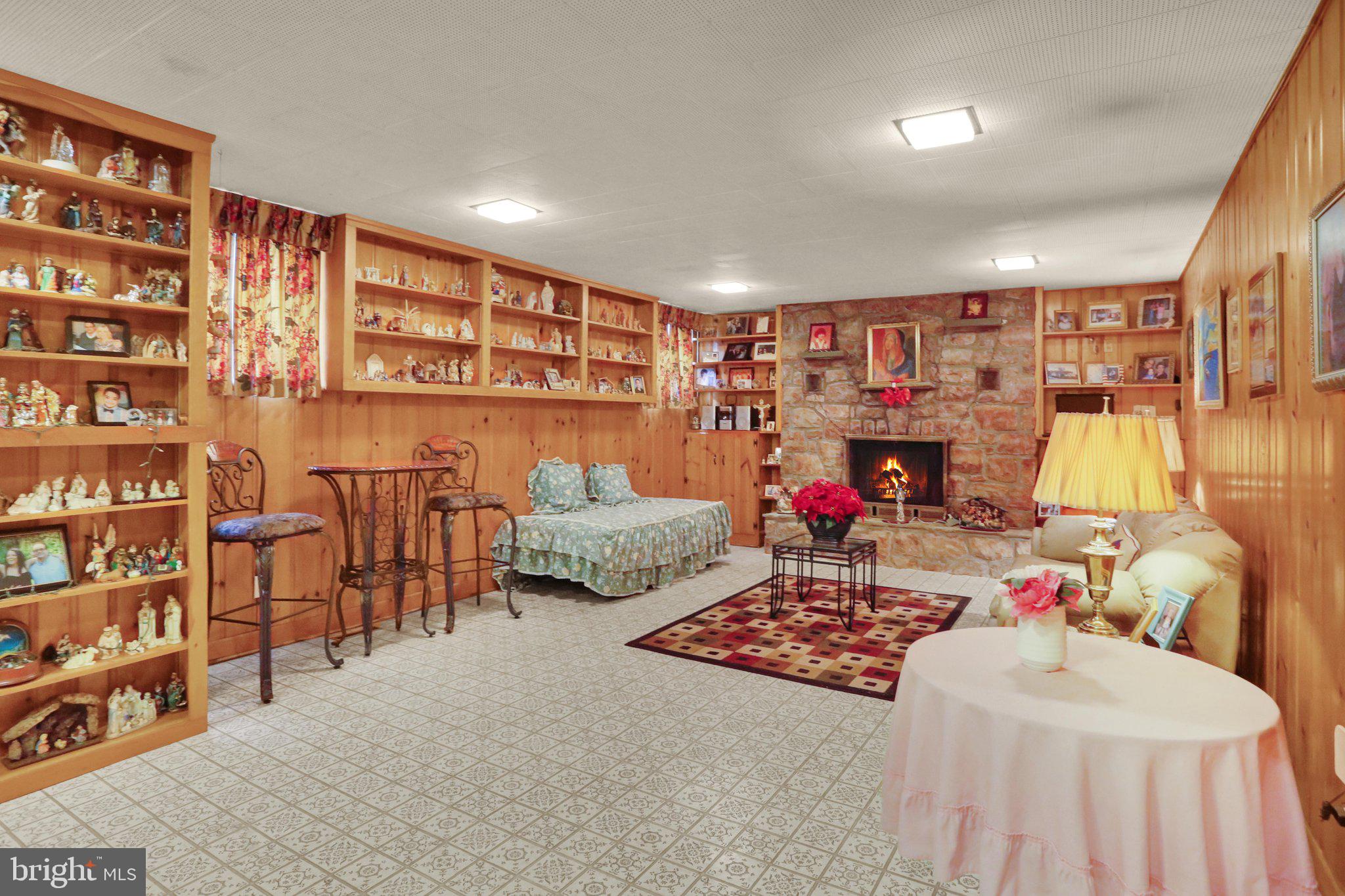 1317 Lorraine Road Reading, PA 19604 - Photo 30 of 45 E26A5631