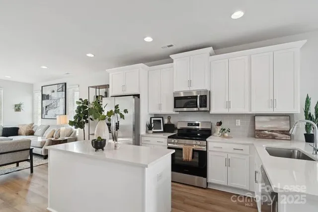 $2,196 | 4076 Enderly Towns Lane, Charlotte, NC 28208