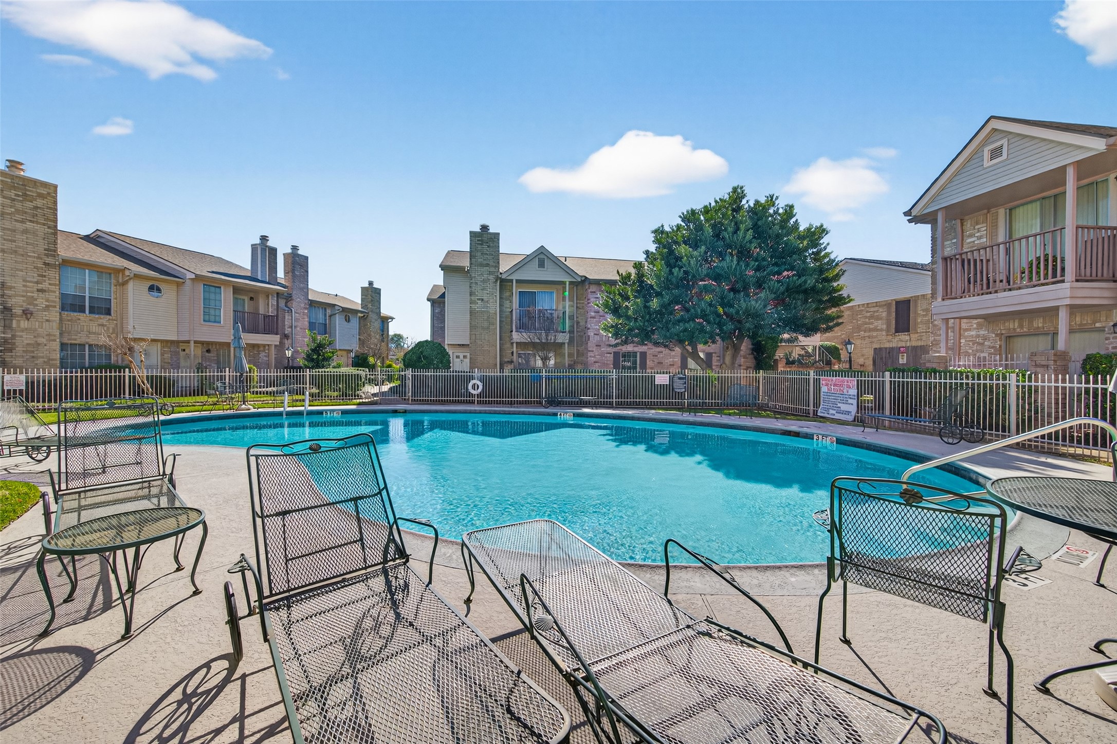 3100 Jeanetta Street, Unit 1004 Houston, TX 77063 - Photo 42 of 42 Townhomes is directly beside the pool for easy access!