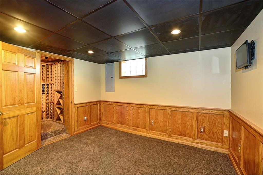 5302 Hardt Road Gibsonia, PA 15044 - Photo 22 of 25 Gallery Image 22
