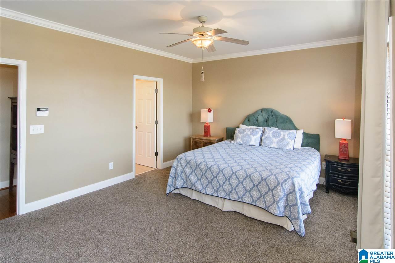 821 Meadow Ridge Lane Birmingham, AL 35242 - Photo 17 of 43