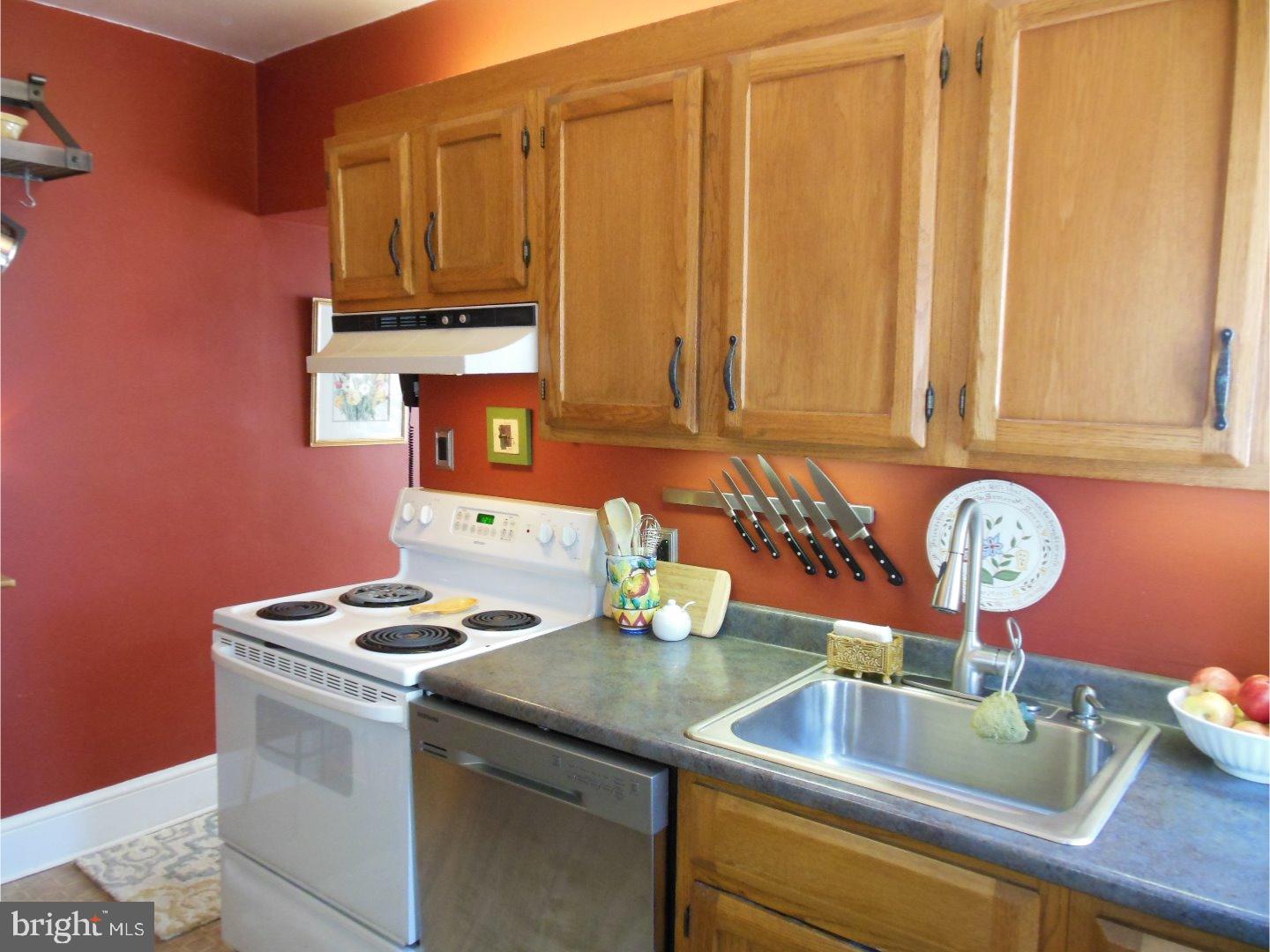 301 Oakbourne Road West Chester, PA 19382 - Photo 9 of 25 Gallery Image 9