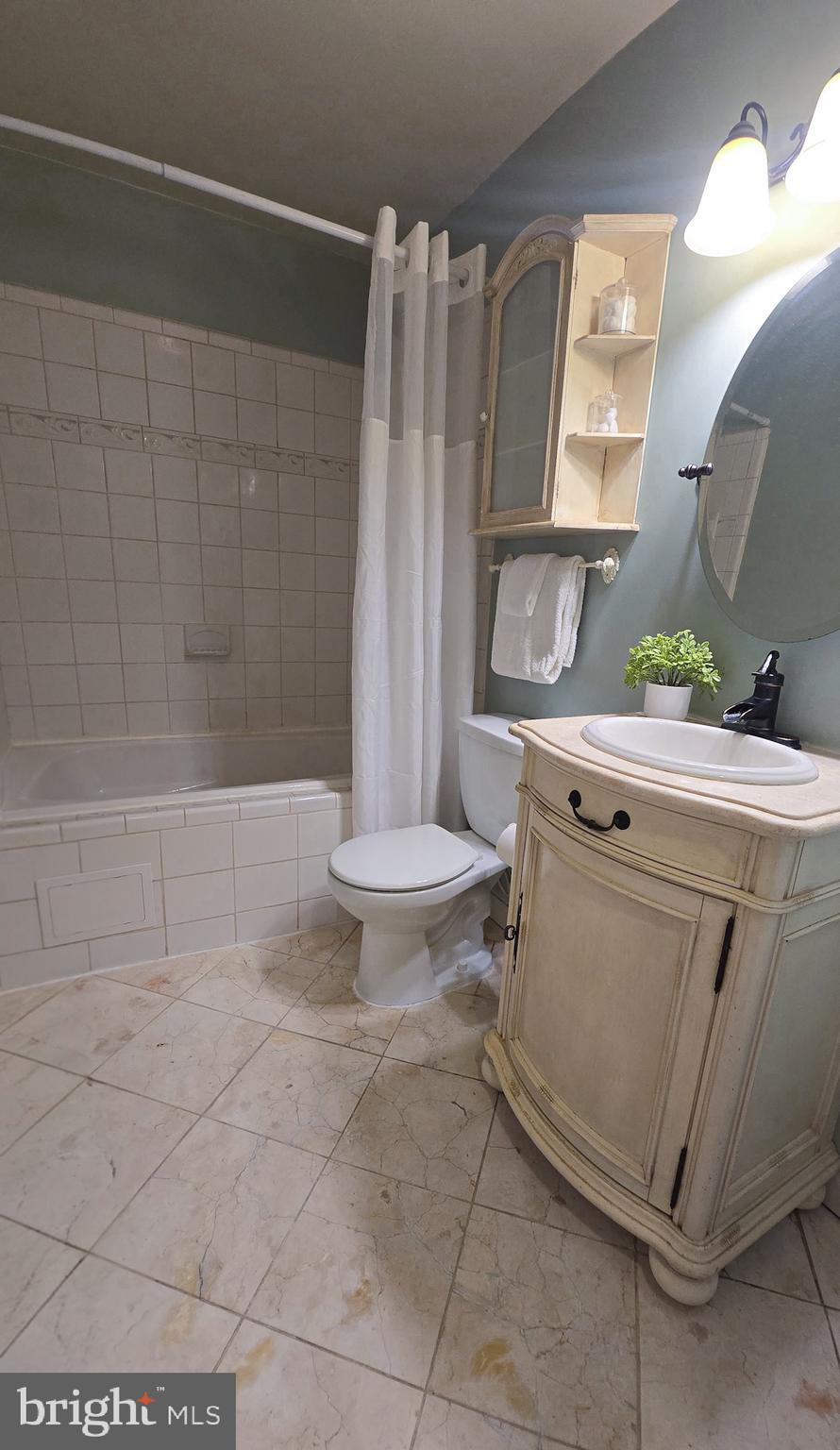 1704 Earhart Road Baltimore, MD 21221 - Photo 13 of 27