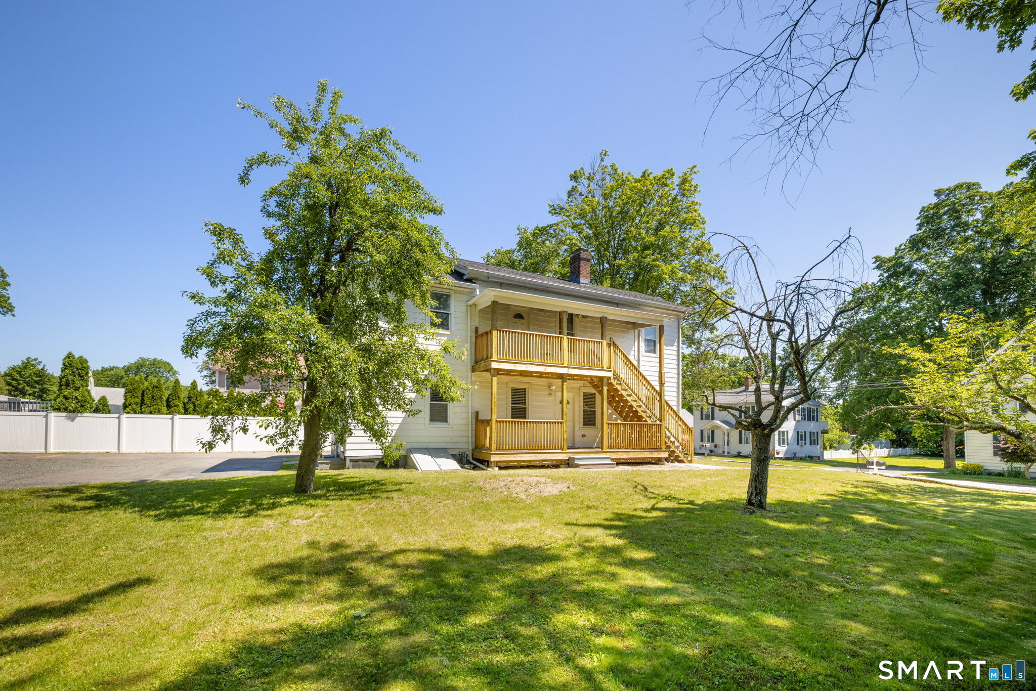 15-17 Hanover Street Wallingford, CT 06492 - Photo 3 of 33