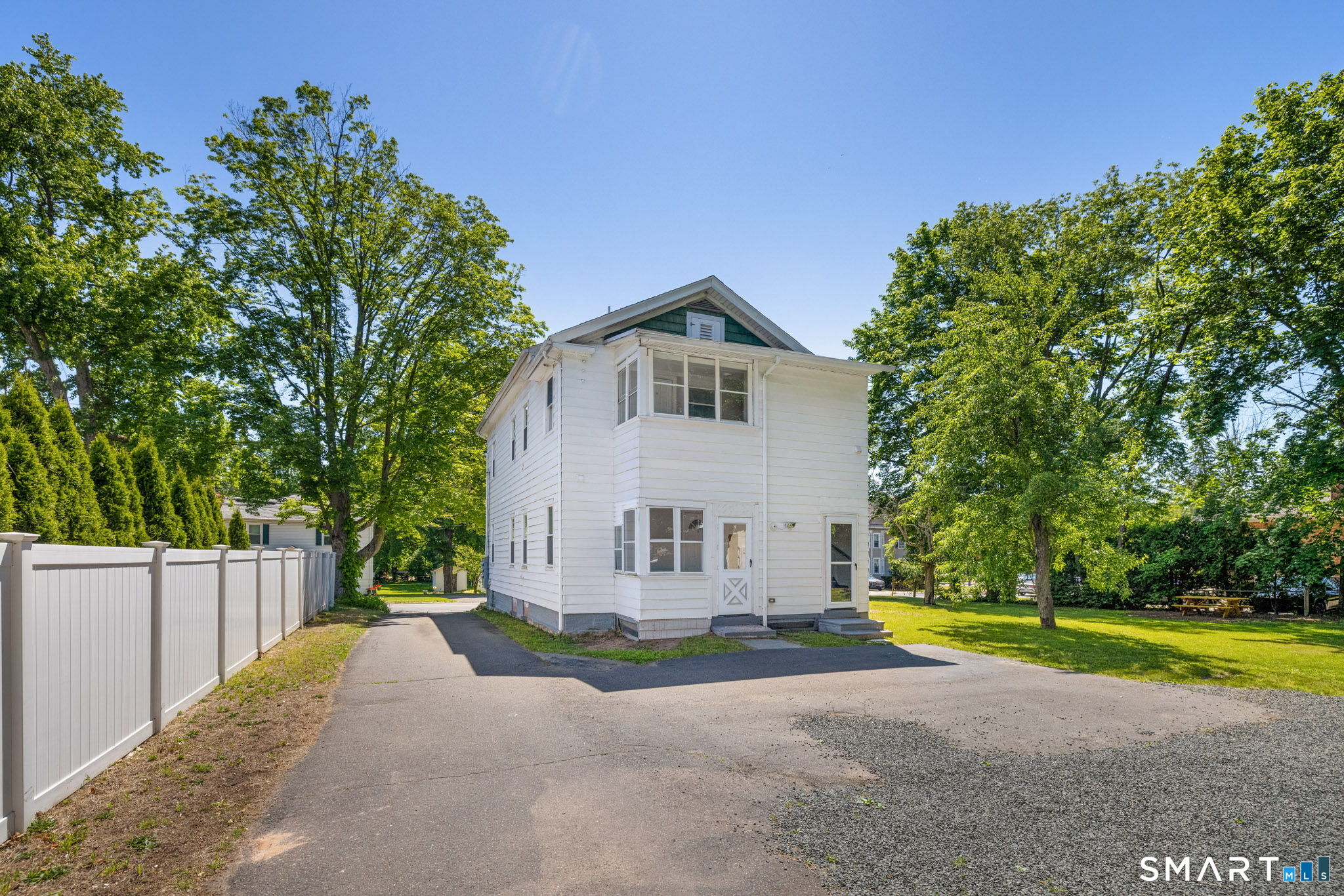 15-17 Hanover Street Wallingford, CT 06492 - Photo 4 of 33