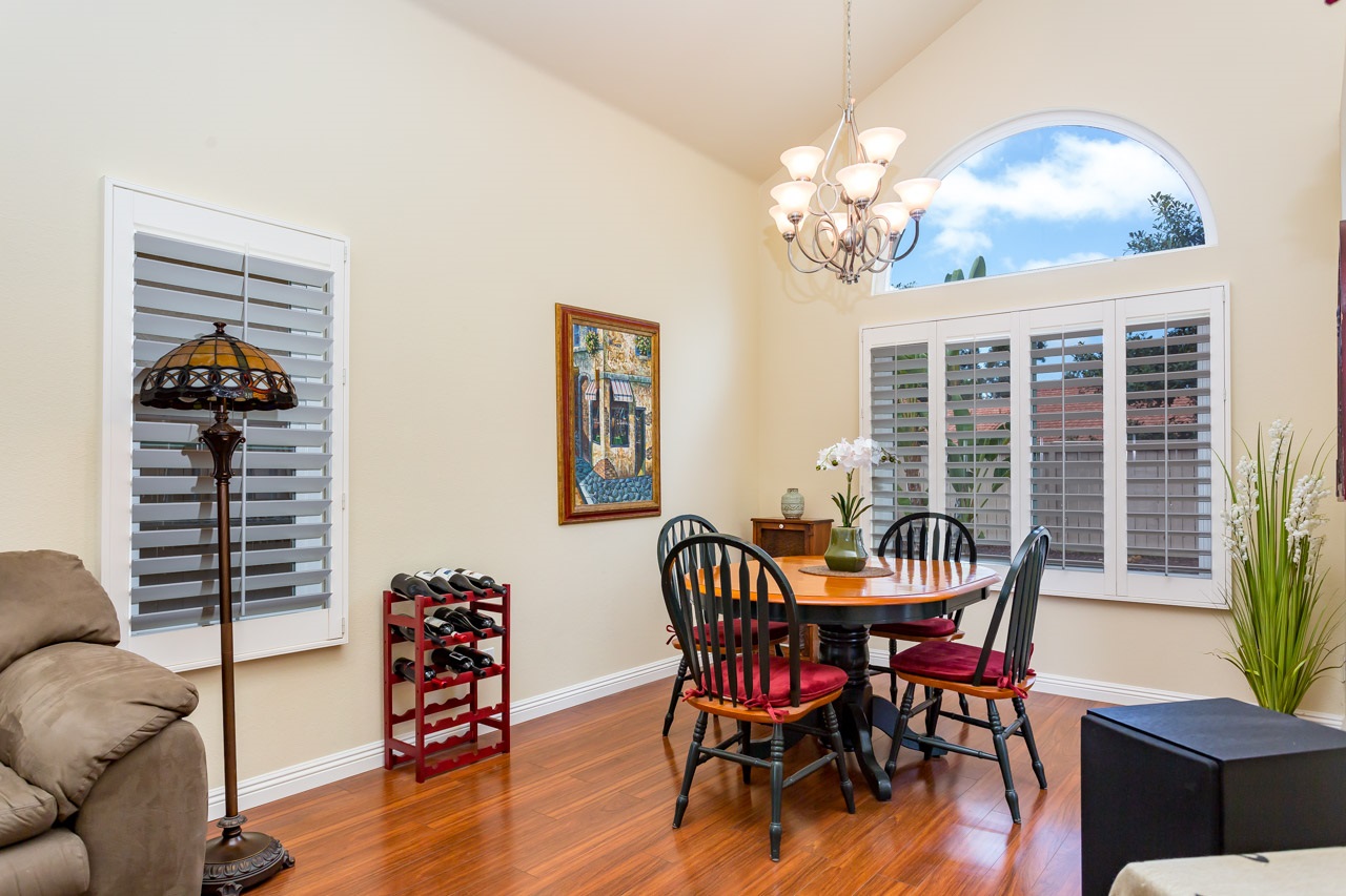1536 Promontory Ridge Way Vista, CA 92081 - Photo 5 of 25 Gallery Image 5