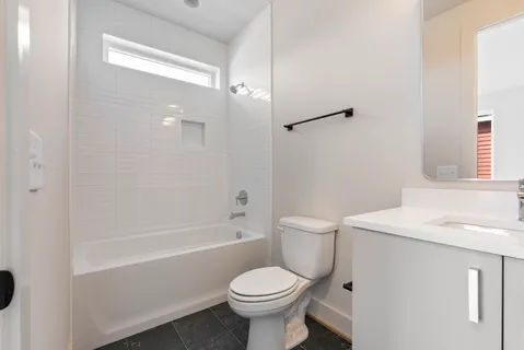 $699,900 | 100 Fairview Court, Nashville, TN 37203