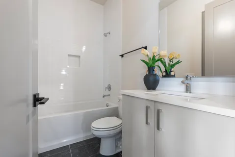 $699,900 | 100 Fairview Court, Nashville, TN 37203