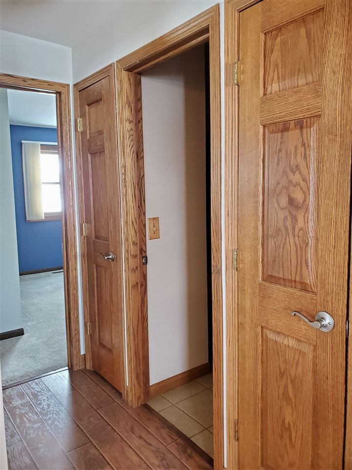 25 North Lincoln Road Mount Pleasant, MI 48858 - Photo 33 of 75 1897859-34.JPG