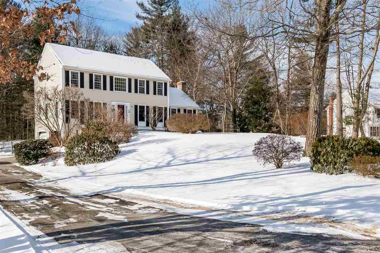 25 Montgomery Farm Road Derry, NH 03038 - Photo 4 of 40
