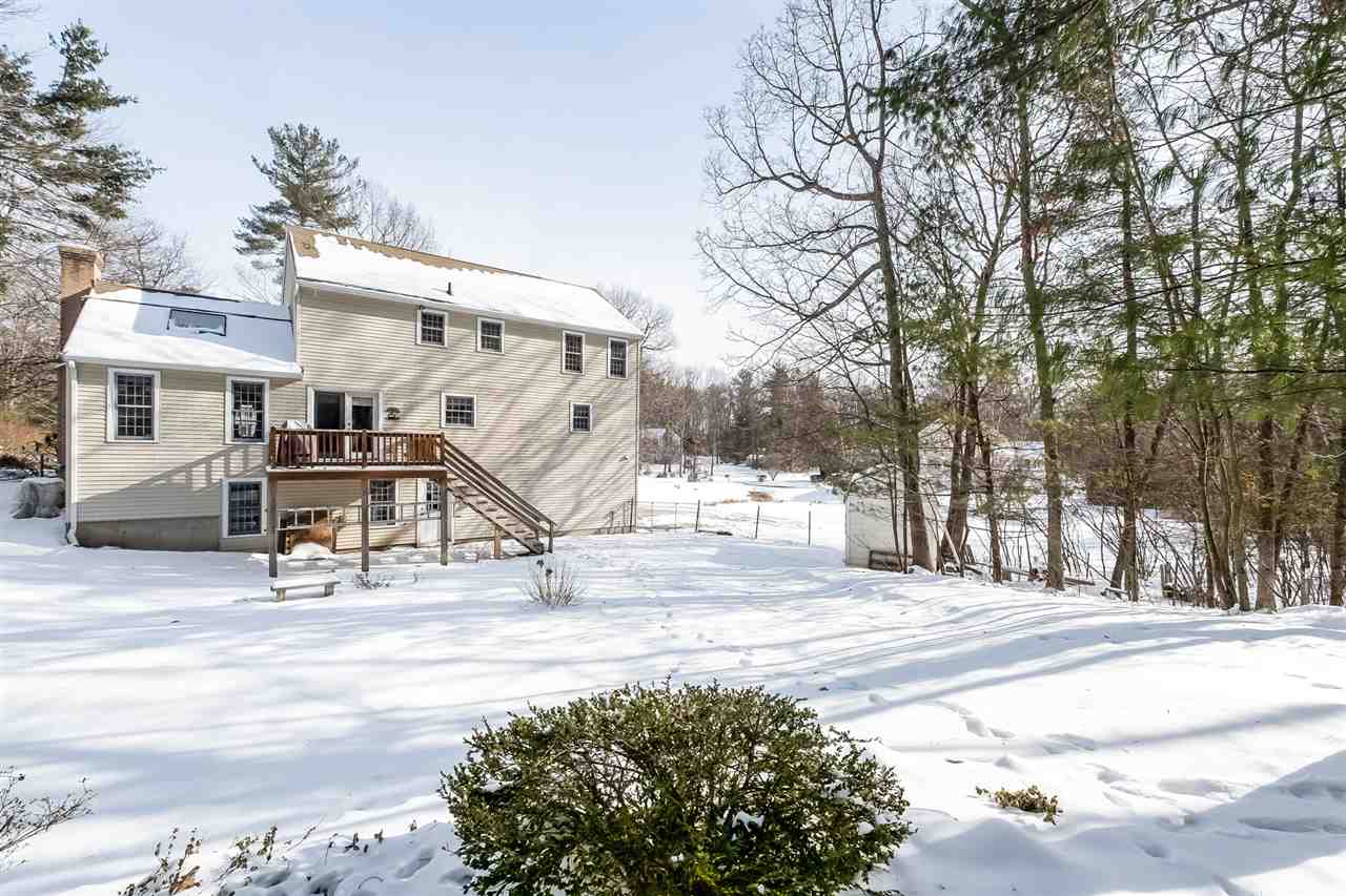 25 Montgomery Farm Road Derry, NH 03038 - Photo 33 of 40