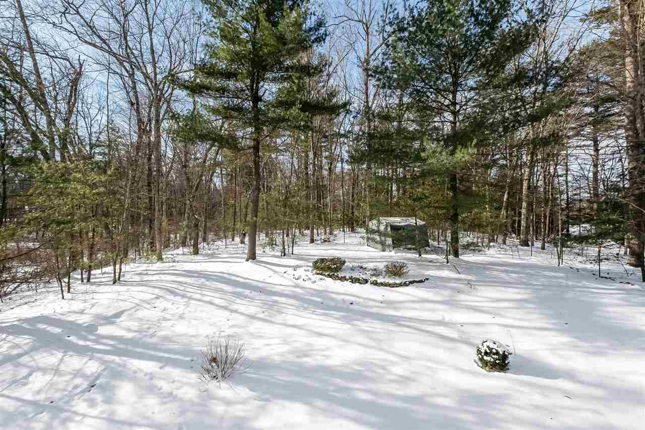 25 Montgomery Farm Road Derry, NH 03038 - Photo 34 of 40