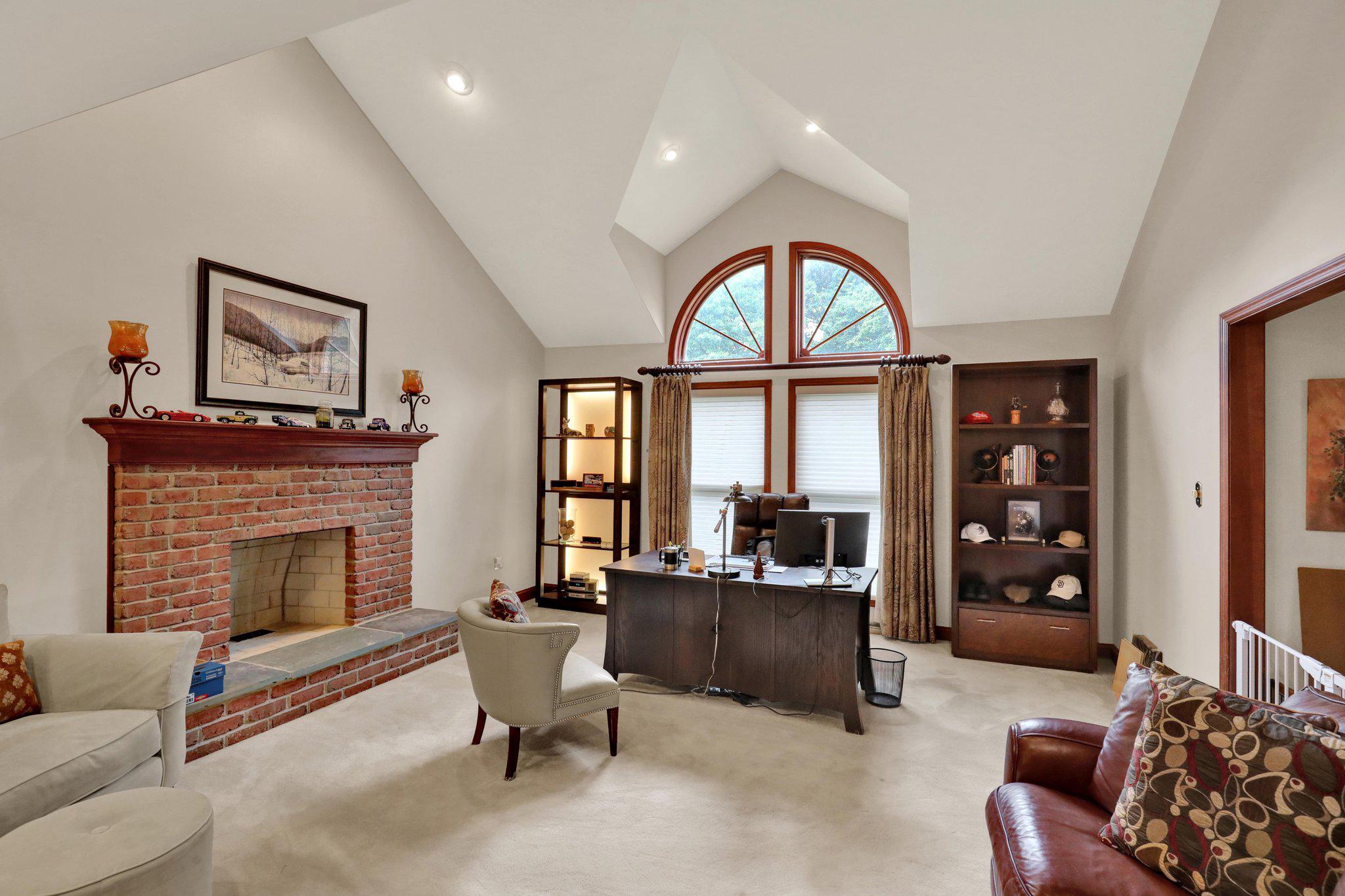 4 Quail Ridge Drive Reading, PA 19607 - Photo 13 of 64 Office / Formal Living Room