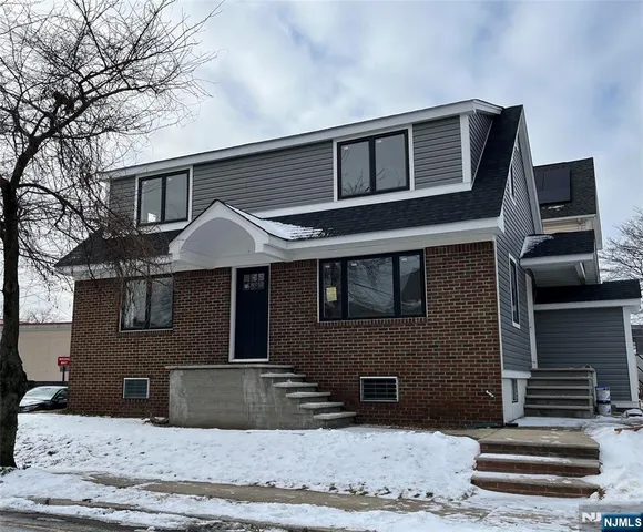 $2,500 | 17 Market Street, Unit 2, Garfield, NJ 07026