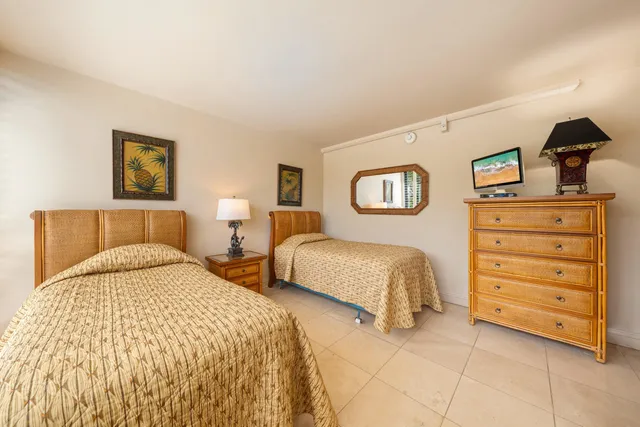 $2,150,000 | 110 Kaanapali Shores Place, Unit 711, Lahaina, HI 96761
