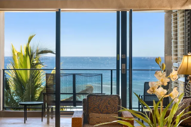 $2,150,000 | 110 Kaanapali Shores Place, Unit 711, Lahaina, HI 96761